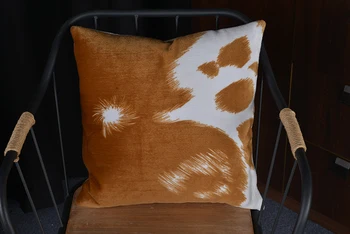 Amerikietiško stiliaus imituoti karvės odos sofos pagalvėlės, rudos spalvos kailio imituoti pagalvėlė 45x45cm