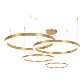Modernus minimalistinis aukso metalo danga žiedas derinys 