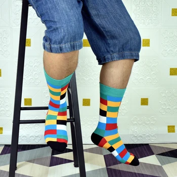 Kojinės vyriškos naujo dizaino Europos ir Amerikos populiariausių vyriškų medvilninių kojinių 5 poras spalvotų laisvalaikio ir verslo kojinės