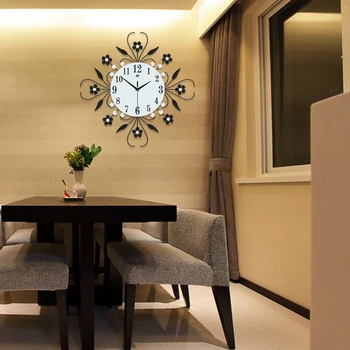 Nauja Europos Stiliaus Geležies Sieninis Laikrodis Su Deimantais (3D 