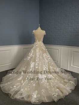 Verngo Nuostabiu Nėrinių Gėlių Linija Vestuvinė Suknelė Šampano Nuotakos Suknelės Su Trumpais Dangteliu Rankovėmis Backless 2021 Nuotakos Suknelės