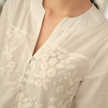 Naujas V-kaklo Organza Išsiuvinėti Marškiniai Baltos spalvos Nėrinių Palaidinė Top Plius Dydis Vasaros korėjos Moterų Palaidinė Gėlė moterų Palaidinė 566F 25